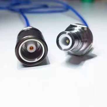 موصل UC 1058 متحد المحور RF تحت الماء